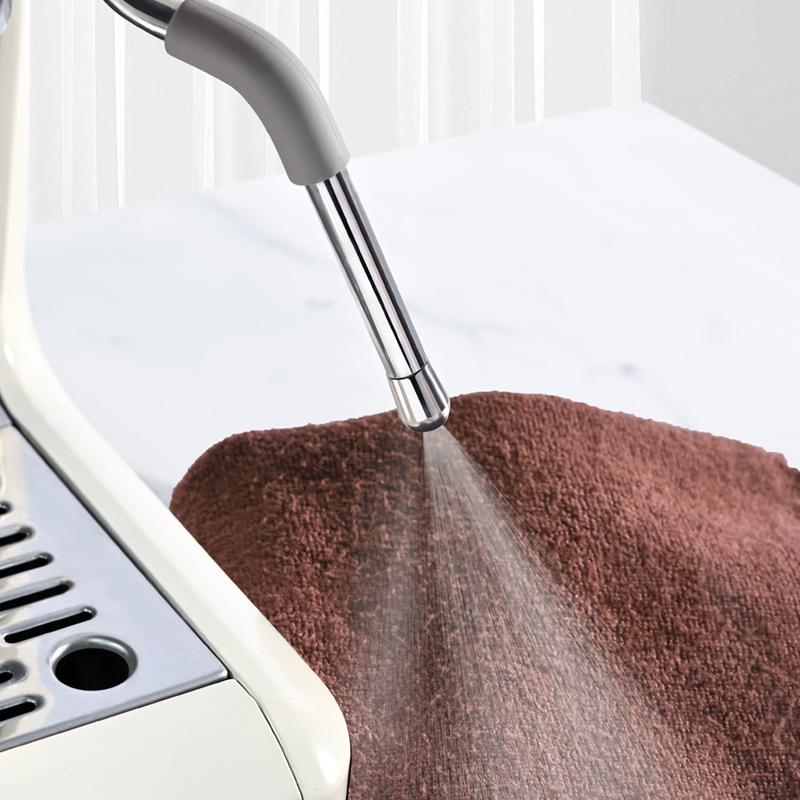Koffie Stoommondstuk voor Delo - Delonghi Espresso Magnifica recensie en prijs